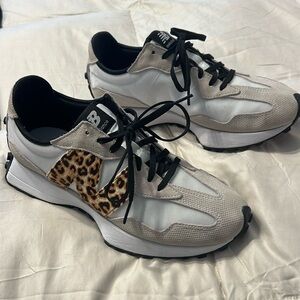 New Balance 327 FIGS Sz 9.5 Rare